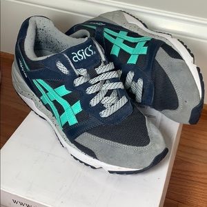 Men’s Gel ASICS size 7